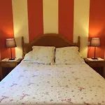 Penacabrera 1 فندق